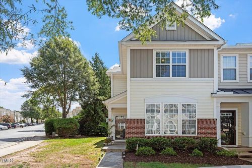 7752 Winners Edge St, Raleigh, NC, 27617-1988 | Card Image