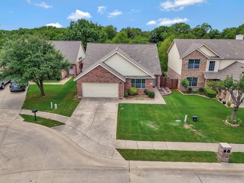 160 Angus Dr, Cross Roads, TX, 76227-2224 | Card Image