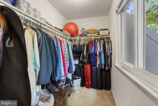 1522 Goldenrain Ct, Townhouse with 3 bedrooms, 4 bathrooms and null parking in RESTON VA | Image 27