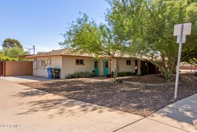 5525 N 12 Th Street, House other with 3 bedrooms, 3 bathrooms and null parking in Phoenix AZ | Image 3