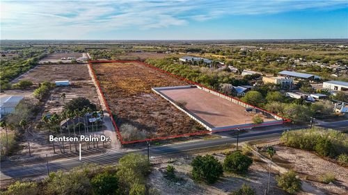 9635 N Bentsen Palm Dr, Mission, TX, 78574-4956 | Card Image