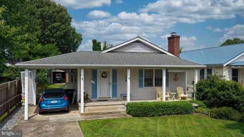 311 Marshall Ave, COLONIAL BEACH, VA, 22443-2518 | Card Image