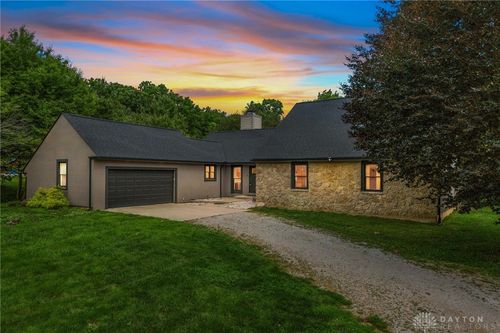 3066 Sears Rd, Sugarcreek Township, OH, 45370-7726 | Card Image