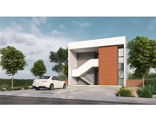 132 W 11th St, Hialeah, FL, 33010-3909 | Card Image