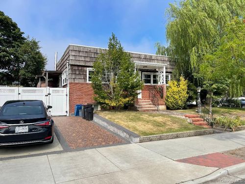 265 Edwards Blvd, Long Beach, NY, 11561-3416 | Card Image