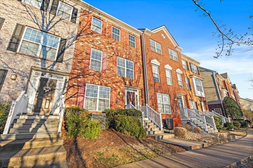 8644 Gauphin Pl, Nashville, TN, 37211-7064 | Card Image