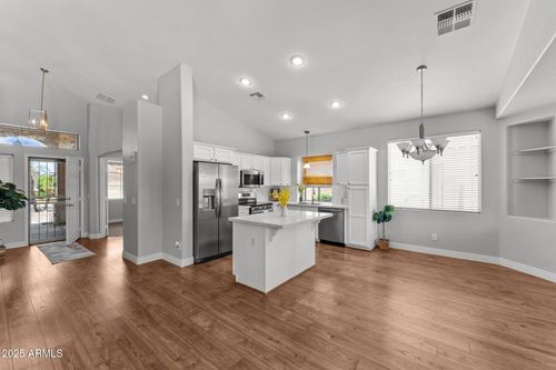 18119 W Spencer Dr, Surprise, AZ, 85374-1941 | Card Image