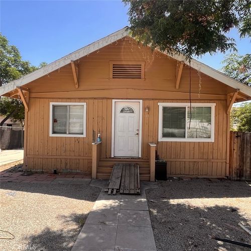 114 N Langstaff St, Lake Elsinore, CA, 92530-3718 | Card Image