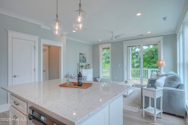 64 Pier View Court, Townhouse with 3 bedrooms, 4 bathrooms and 2 parking in Hampstead NC | Image 6