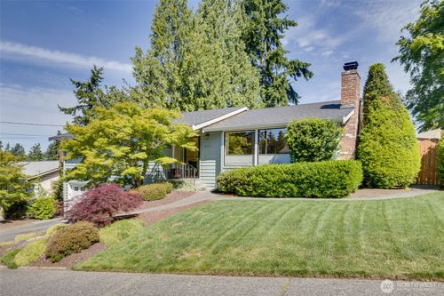 6901 226th Pl Sw, Mountlake Terrace, WA, 98043-2331 | Card Image
