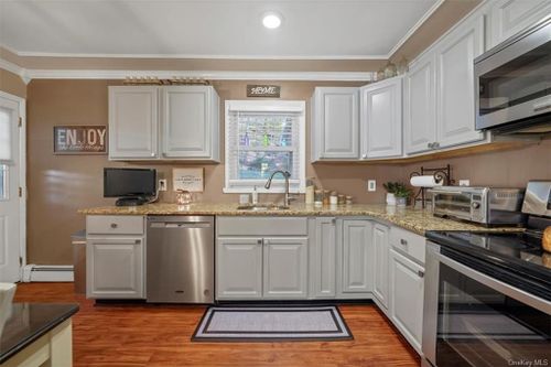 76 Skyline Drive, Woodbury Town, NY, 10930 | Card Image