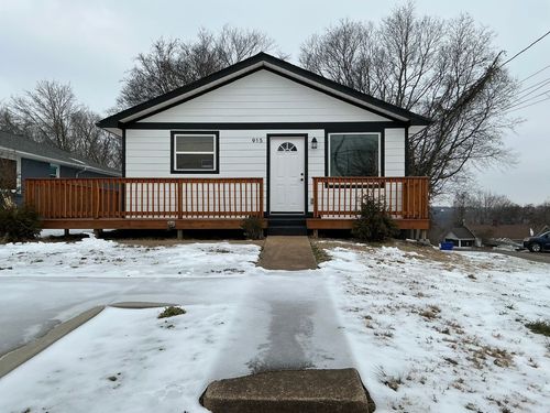 915 Shearor St, Clarksville, TN, 37040-3067 | Card Image