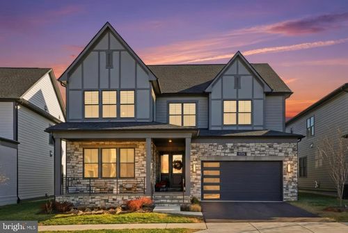 9725 Lantana Way, BETHESDA, MD, 20817-1592 | Card Image