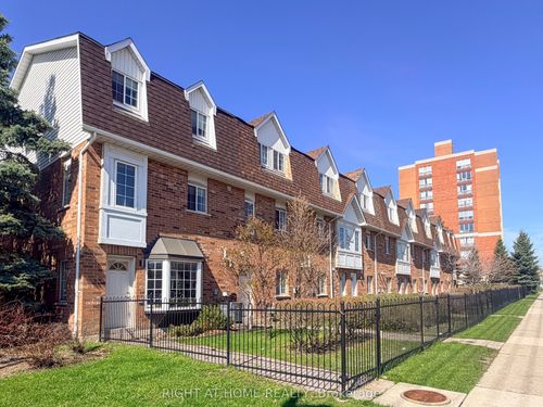 28-1525 S Parade Crt, Mississauga, ON, L5M6E9 | Card Image