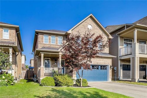 74 Bradley Ave, Binbrook, ON, L0R1C0 | Card Image