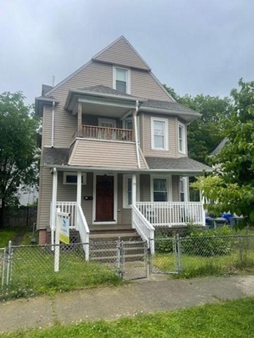 19 Wareham St, Springfield, MA, 01108-1304 | Card Image