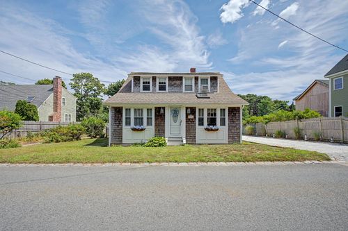 1-34 Pleasant Street, Dennis Port, MA, 02639 | Card Image
