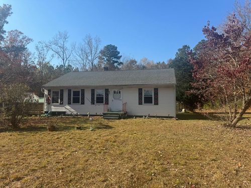 8188 The Falls Rd, Crewe, VA, 23930-4118 | Card Image