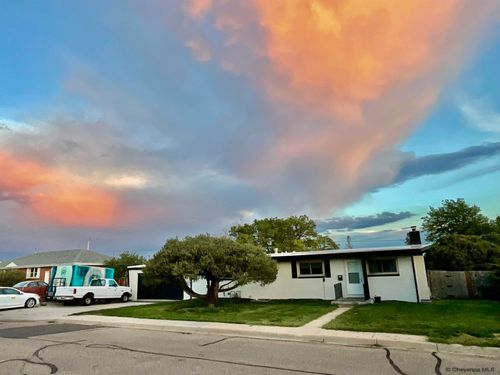 3117 Douglas St, Cheyenne, WY, 82001 | Card Image