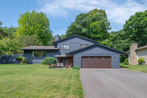 2685 Halstead Ln, Mound, MN, 55364-9402 | Card Image