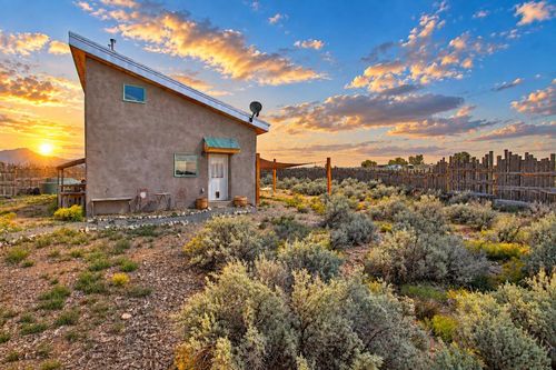 58 Calle Conejo, Arroyo Hondo, NM, 87513 | Card Image
