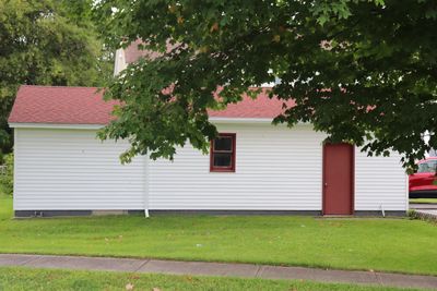 Side view of garage | Image 3