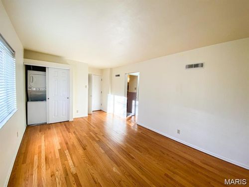 unit-2e-205 Monclay Ct, Saint Louis, MO, 63122-4232 | Card Image