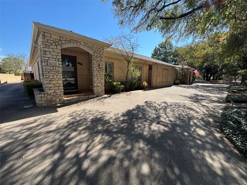 4702 Ranch View Road, Fort Worth, TX, 76109 | Card Image