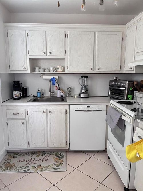 276 Brittany F, Delray Beach, FL, 33446 | Card Image