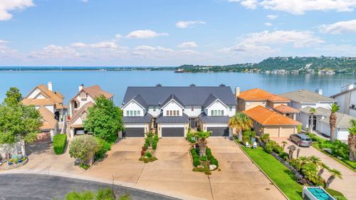 407 Island Dr, Horseshoe Bay, TX, 78657-6554 | Card Image