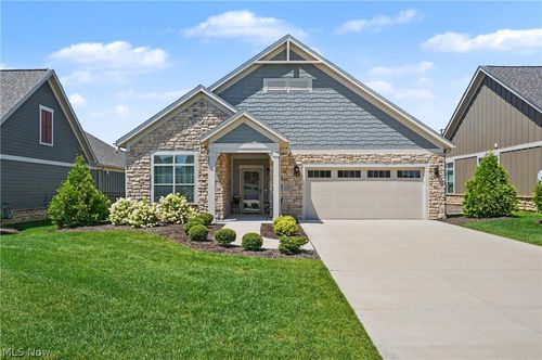254 Elm Ln, Fairlawn, OH, 44333-3009 | Card Image