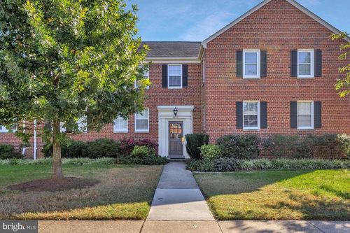 b1-6609 Potomac Ave, ALEXANDRIA, VA, 22307-6669 | Card Image