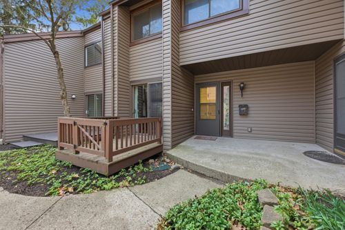 694 Tall Oaks Dr, Newark, OH, 43055-1612 | Card Image