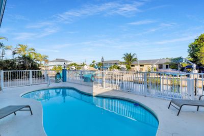 FENCED IN POOL WITH HEATER/CHILLER | Image 3