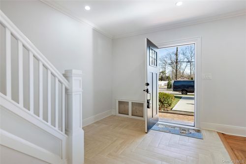 120 Lena Avenue, Hempstead, NY, 11520 | Card Image