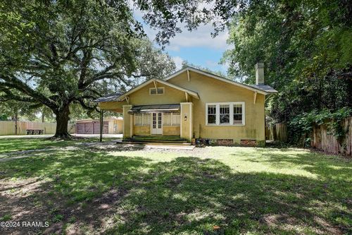 427 N Sterling St, Lafayette, LA, 70501-4945 | Card Image