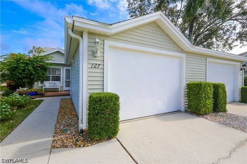 127 Bristol Ln, NAPLES, FL, 34112-5459 | Card Image