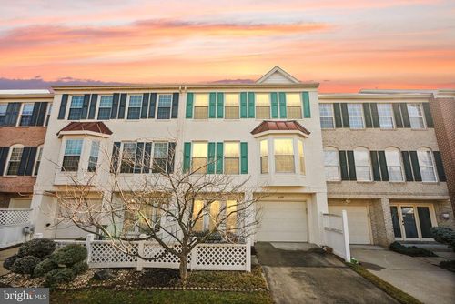 2709 Baronhurst Dr, VIENNA, VA, 22181-6158 | Card Image