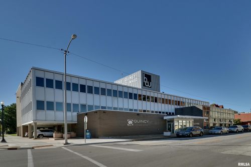 130 S 5th St, Quincy, IL, 62301-3916 | Card Image