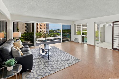 605-1645 Ala Wai Blvd, Honolulu, HI, 96815-1079 | Card Image
