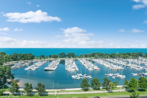 apt-15l-3430 N Lake Shore Dr, CHICAGO, IL, 60657-2839 | Card Image