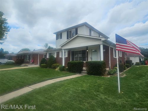 24504 Marine Ave, Eastpointe, MI, 48021-1446 | Card Image