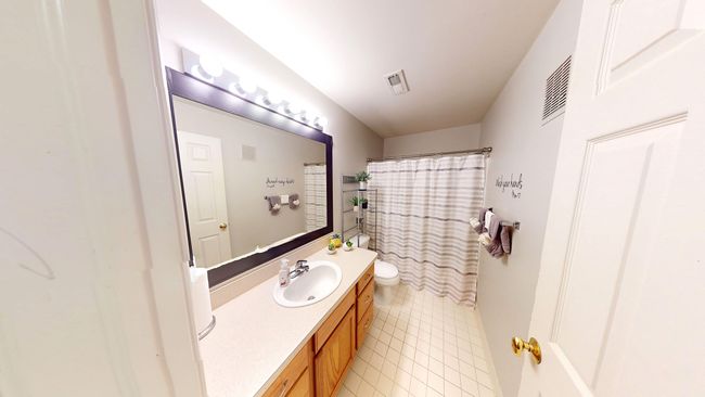 8109 Addington Dr, Condo with 2 bedrooms, 3 bathrooms and null parking in Commerce Twp MI | Image 33