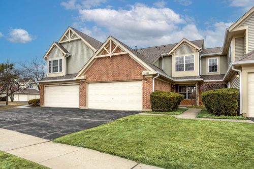 2340 County Farm Lane, Schaumburg, IL, 60194 | Card Image