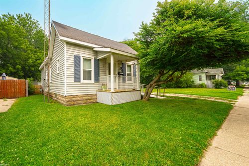 2420 Stone St, Port Huron, MI, 48060-2839 | Card Image