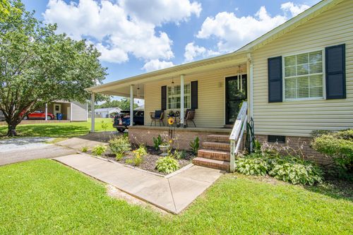 214 Edgewood Dr, Adamsville, TN, 38310-1633 | Card Image