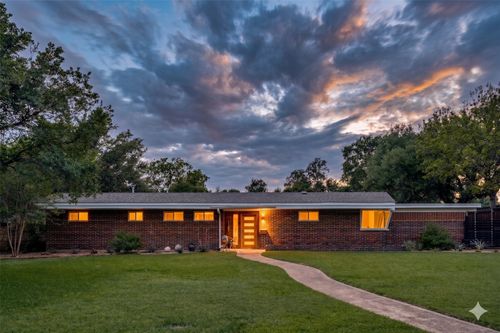 11023 Pinocchio Drive, Dallas, TX, 75229 | Card Image