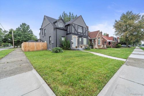 11943 E Outer Dr, Detroit, MI, 48224-2629 | Card Image