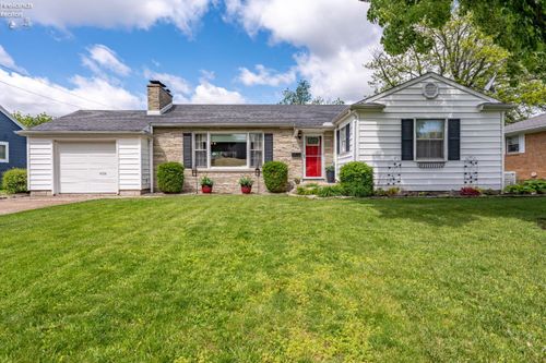 644 Orchard Dr, Port Clinton, OH, 43452-2130 | Card Image