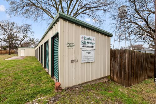 104 S Commercial St, Bells, TX, 75414-3039 | Card Image